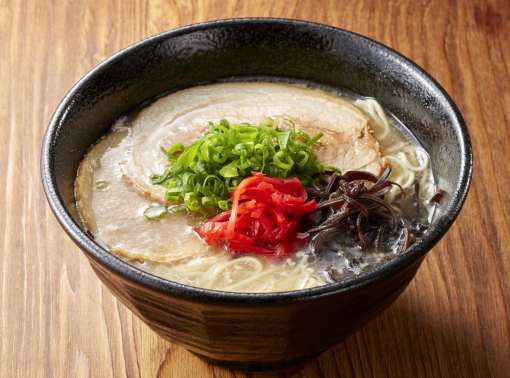 博多豚骨ラーメン