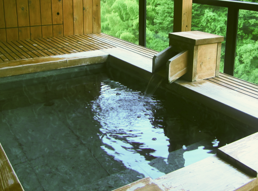 ヒノキ風呂
